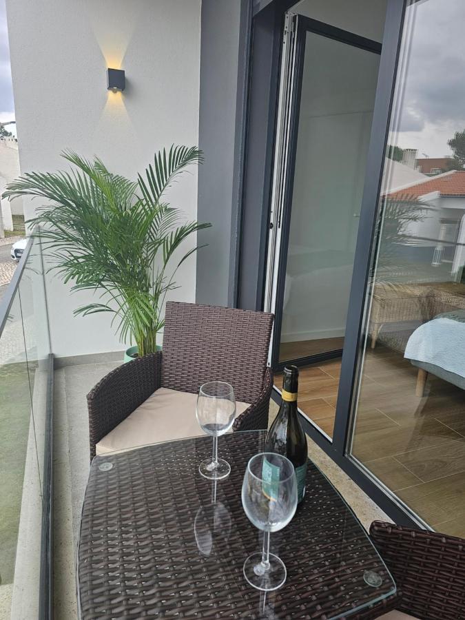 House By The Lagoon - Piscina Privada Casal do Narcizo