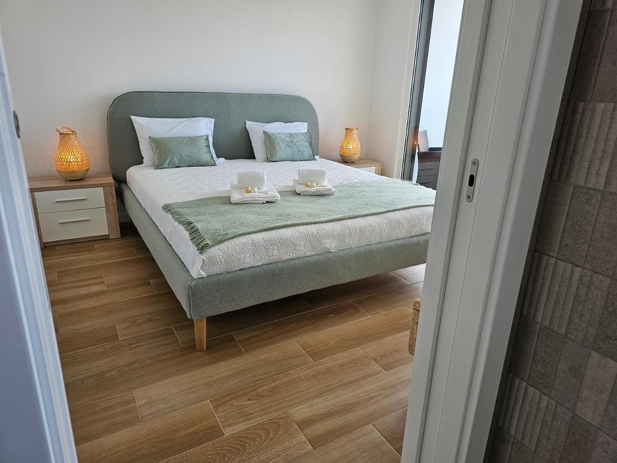 Villa House By The Lagoon - Piscina Privada