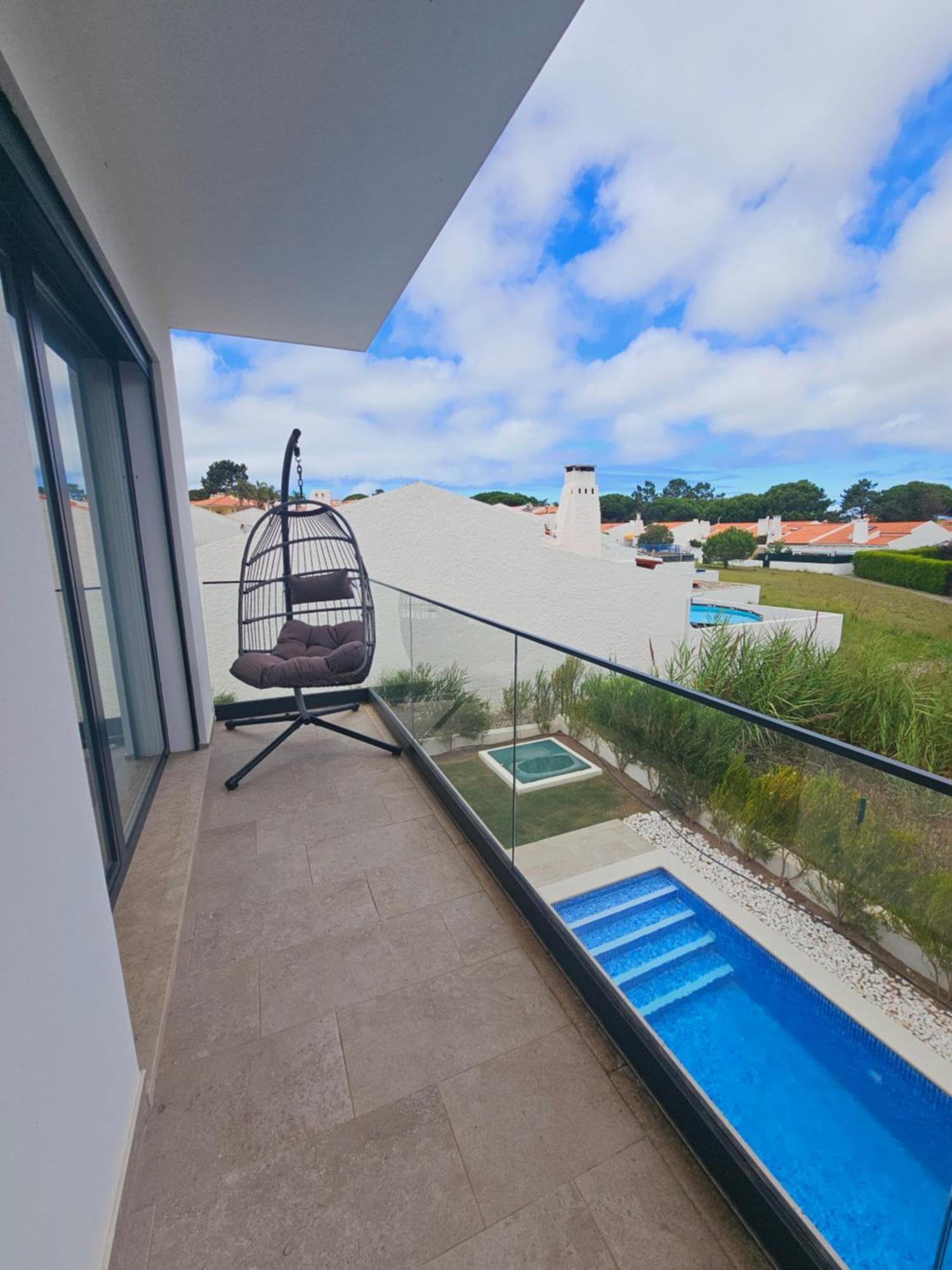 House By The Lagoon - Piscina Privada