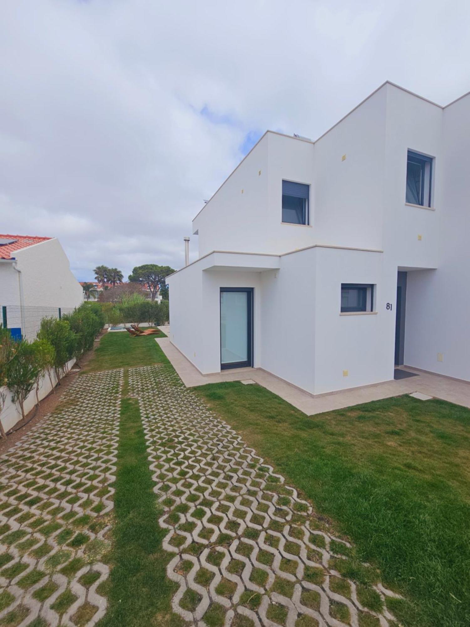 Villa House By The Lagoon - Piscina Privada *